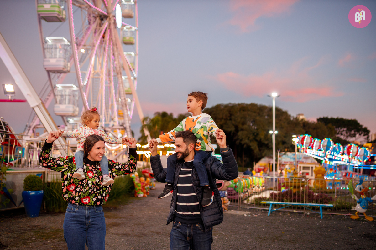 fotógrafa_curitba_família_parque_de_diversões
