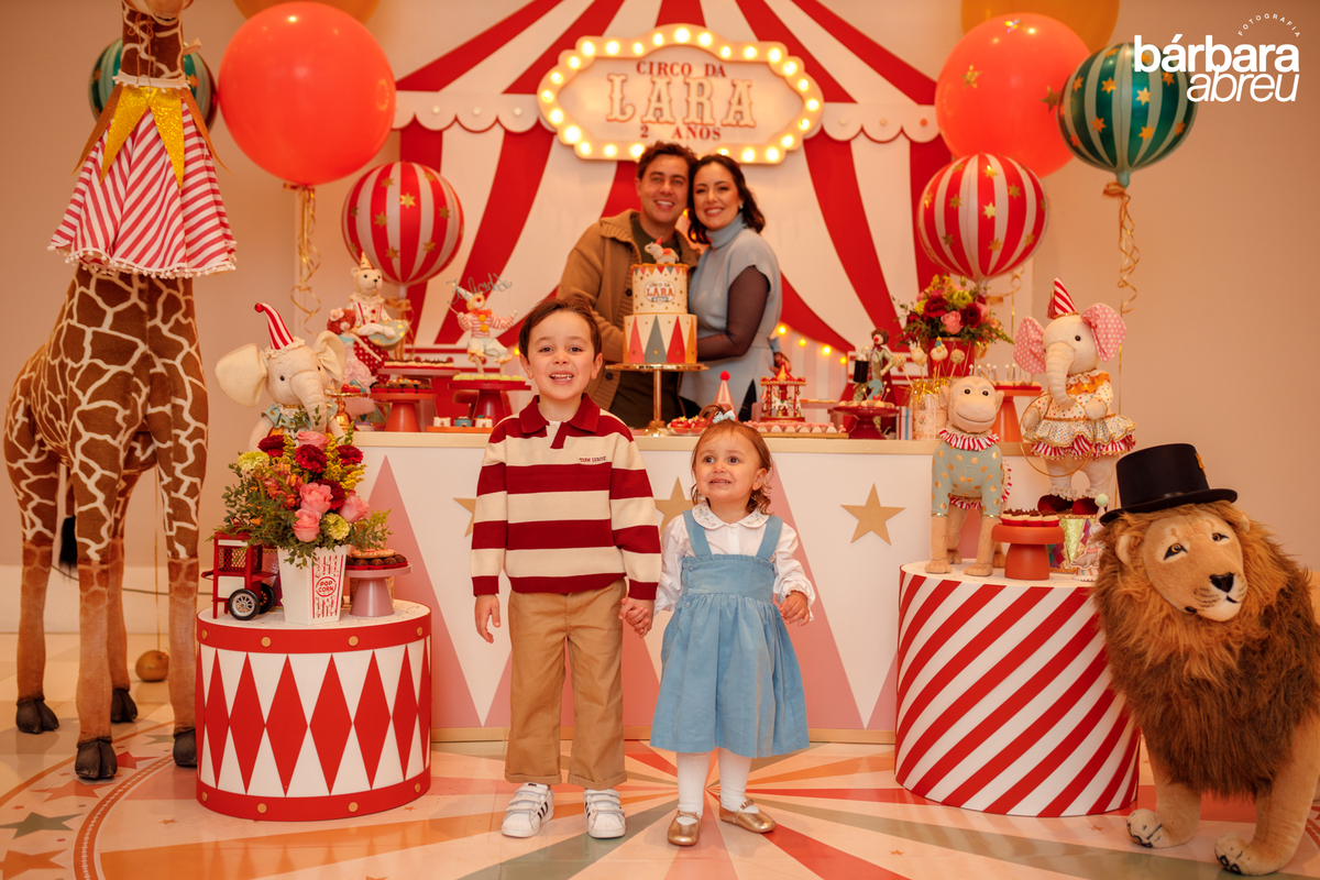 fotografa da familia curitiba - aniversario menina circo