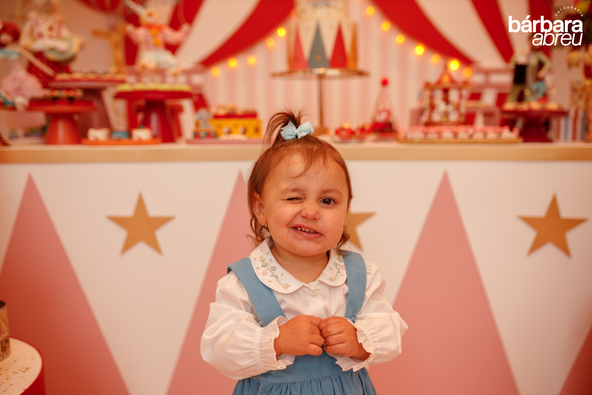 fotografa da familia curitiba - aniversario menina circo