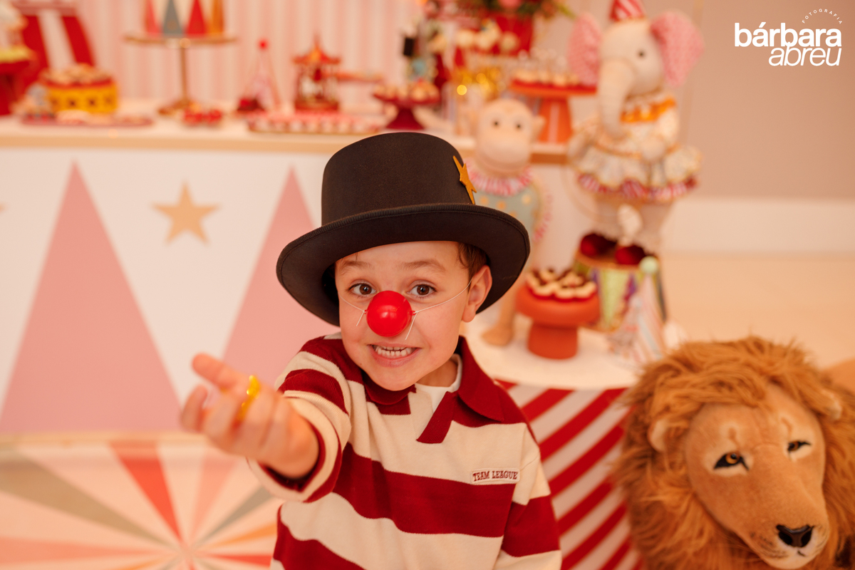 fotografa da familia curitiba - aniversario menina circo