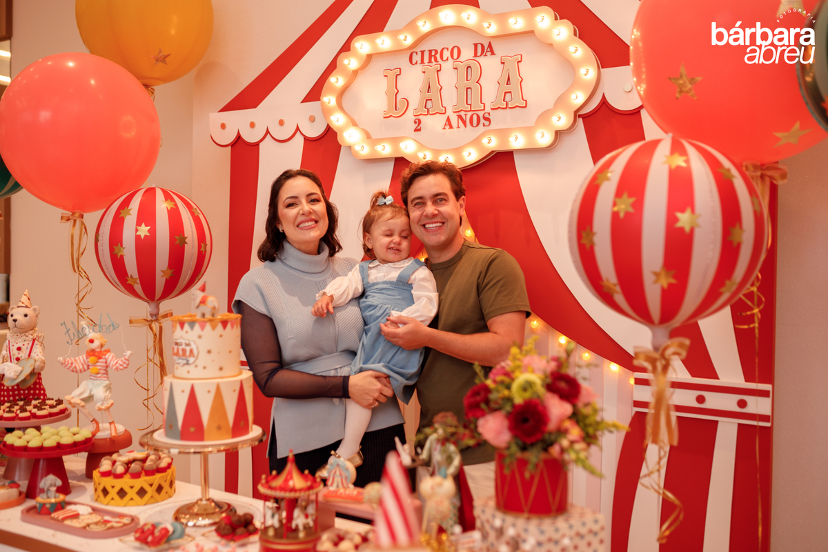 fotografa da familia curitiba - aniversario menina circo
