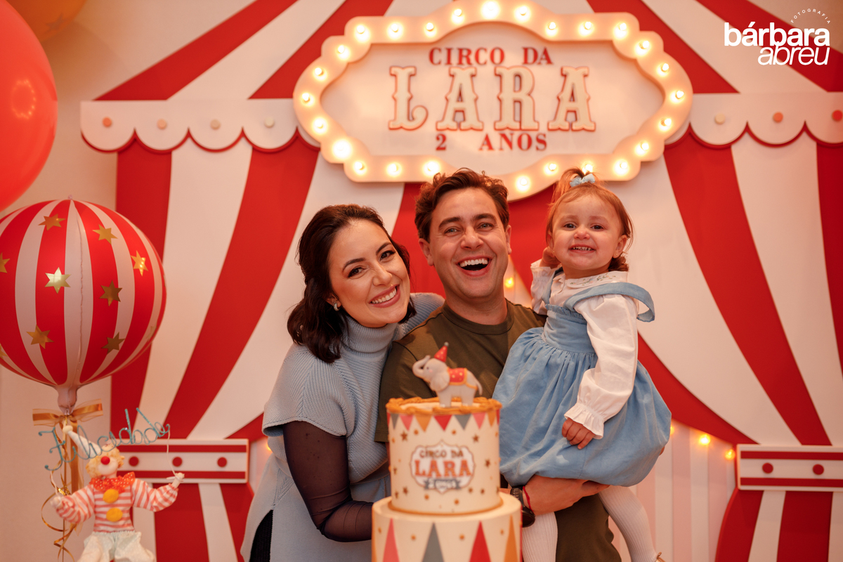 fotografa da familia curitiba - aniversario menina circo