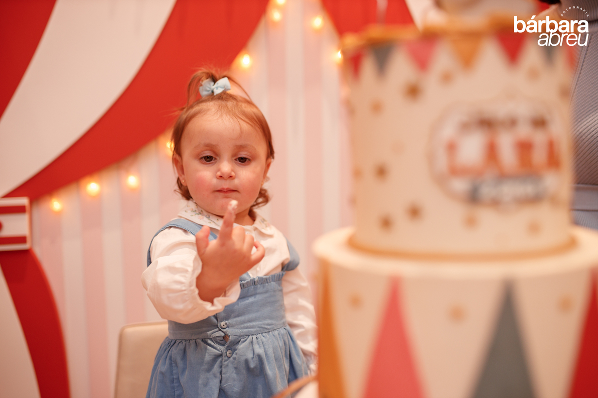 fotografa da familia curitiba - aniversario menina circo