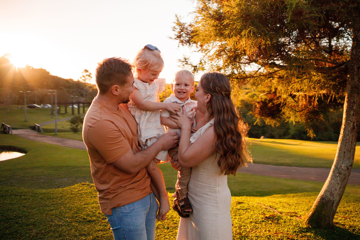 fotografa familia curitiba - ensaio parque pó colorido - barbara abreu fotografia