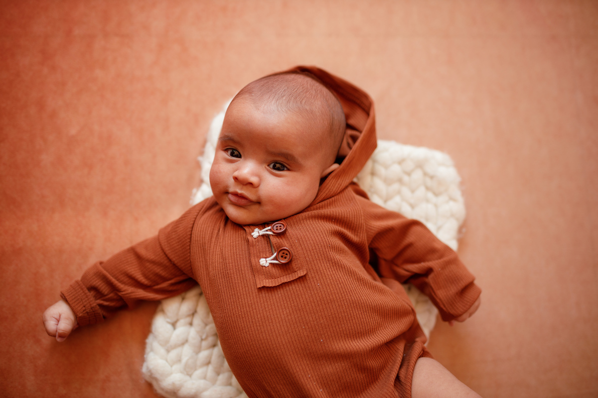 fotografa familia curitiba - bebe menino 2 meses em casa lifestyle - barbara abreu