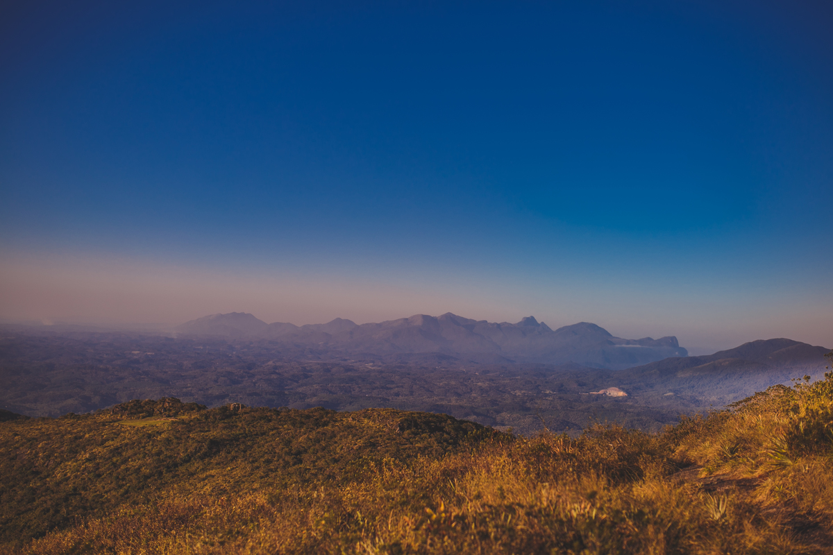 fotografa de familia curitiba - casal Liege e Bruno - montanha