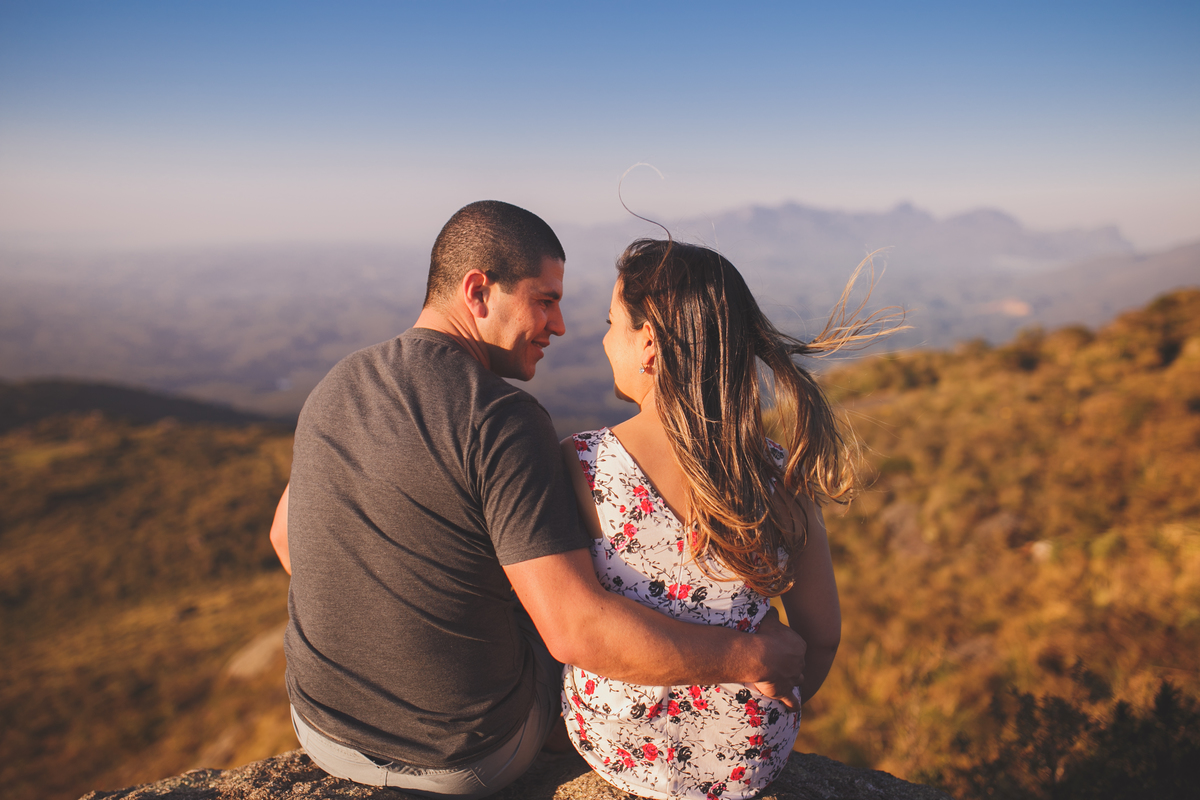 fotografa de familia curitiba - casal Liege e Bruno - montanha