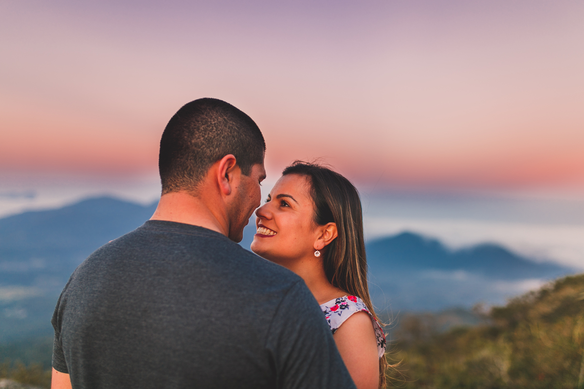 fotografa de familia curitiba - casal Liege e Bruno - montanha