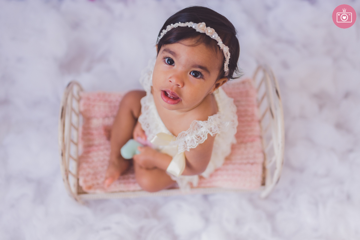 fotografia de familia de curitiba em estudio - acompanhamento laura 11 meses