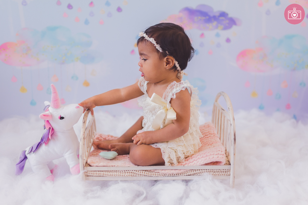 fotografia de familia de curitiba em estudio - acompanhamento laura 11 meses