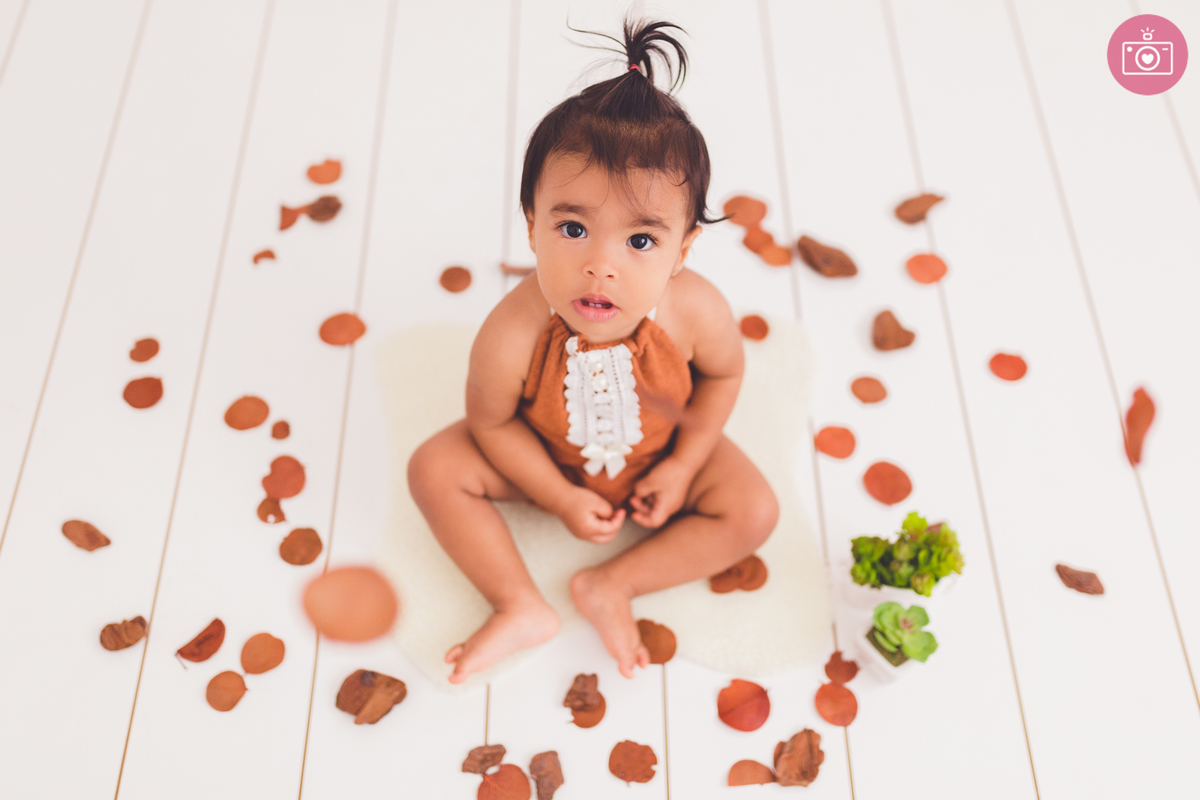 fotografia de familia de curitiba em estudio - acompanhamento laura 11 meses