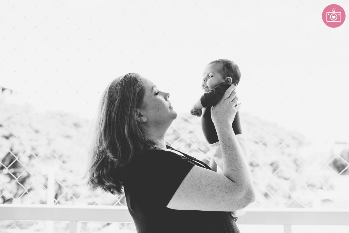 fotografia de familia em curitiba - bebe acompanhamento - Giovanna 2 meses - ensaio em casa - lifestyle