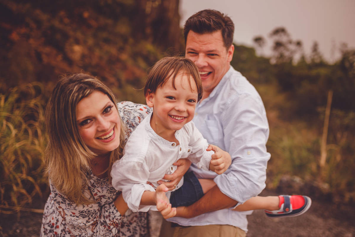 fotografa familia curitiba - Pedro na montanha