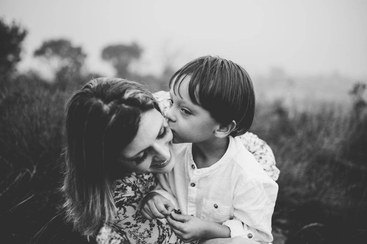 fotografa familia curitiba - Pedro na montanha