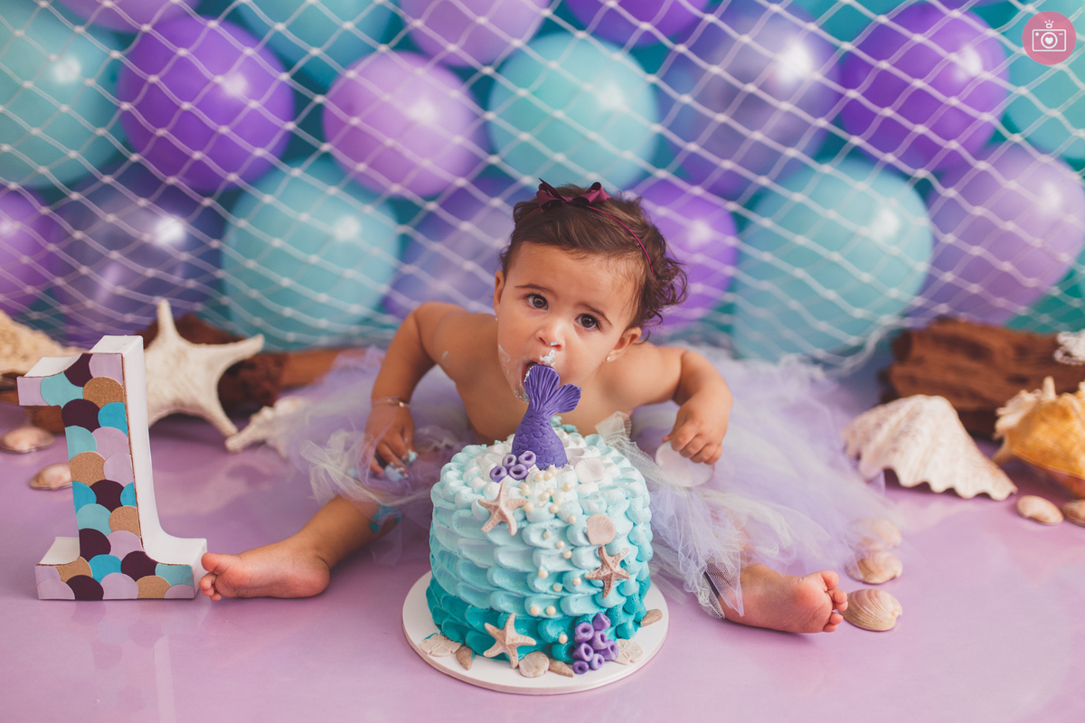 fotografa de familia curitiba - smash the cake Alice fundo do mar - sereia