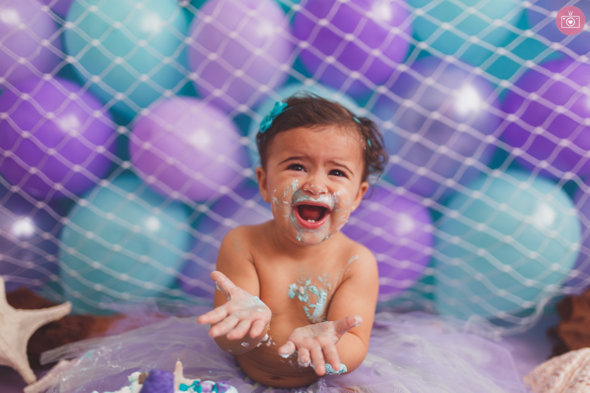 fotografa de familia curitiba - smash the cake Alice fundo do mar - sereia
