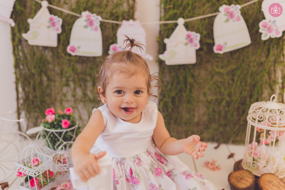 fotografa familia curitiba - ensaio smash the cake Sarah - bolo