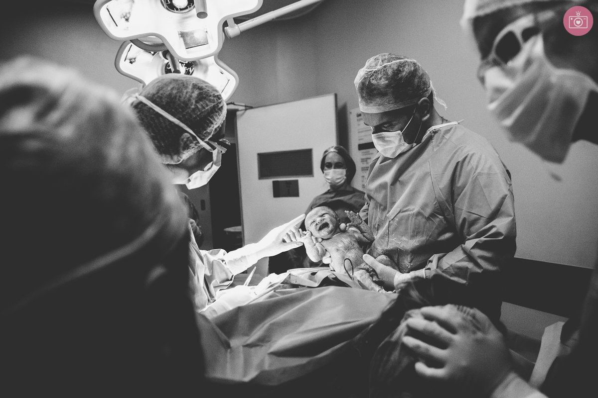 fotografa familia curitiba - nascimento gêmeos Helena e Arthur