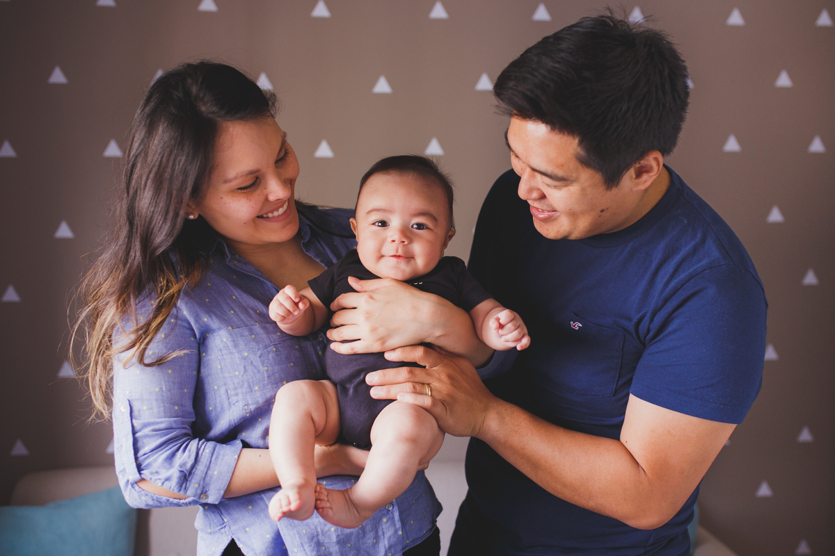 fotografa familia em curitiba - ensaio lifestyle Murilo - 3 meses