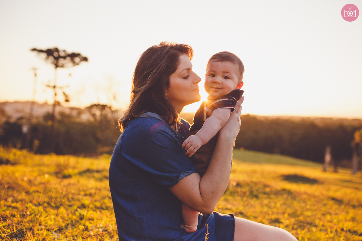 fotografa familia curitiba - ensaio externo bebe- acompanhamento trimestral