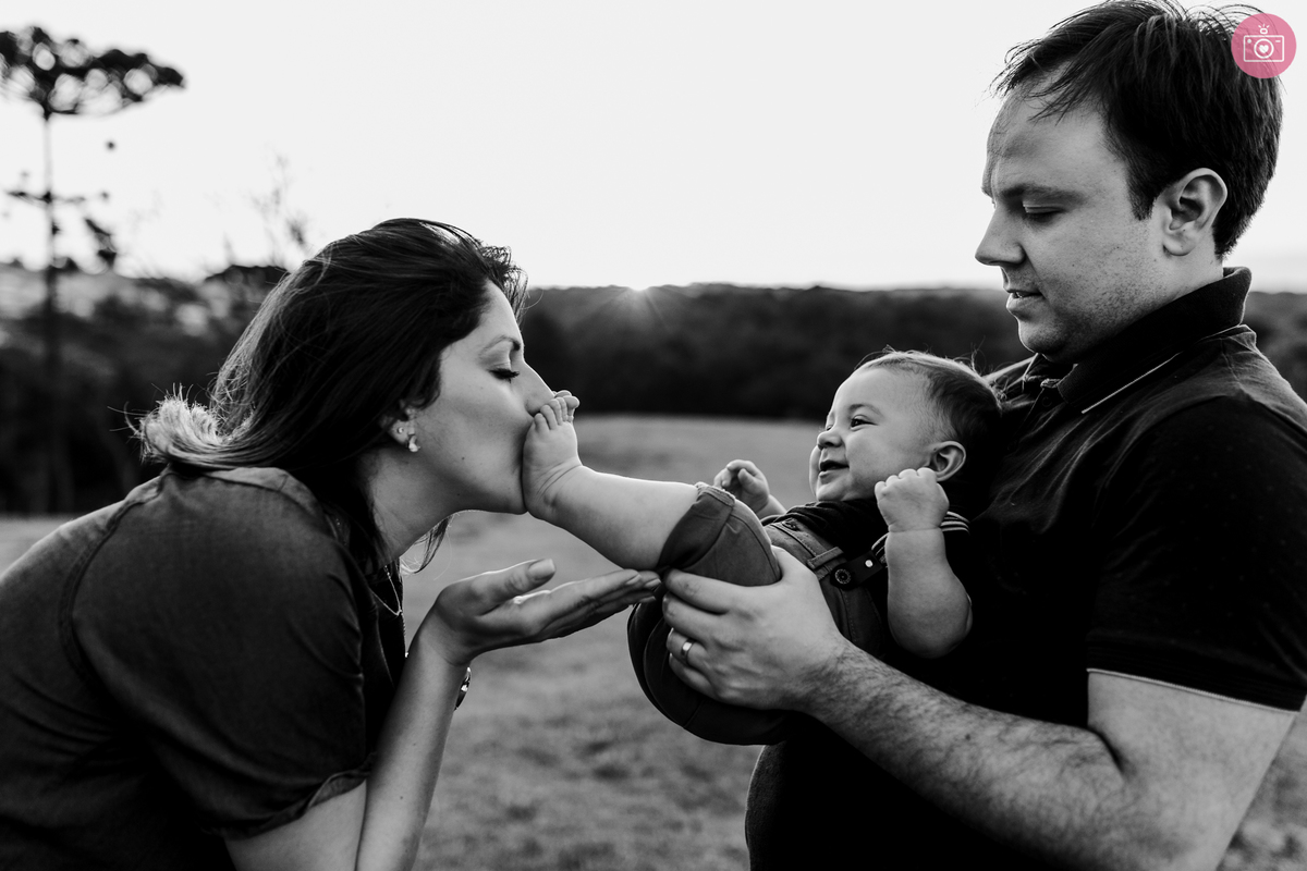 fotografa familia curitiba - ensaio externo bebe- acompanhamento trimestral