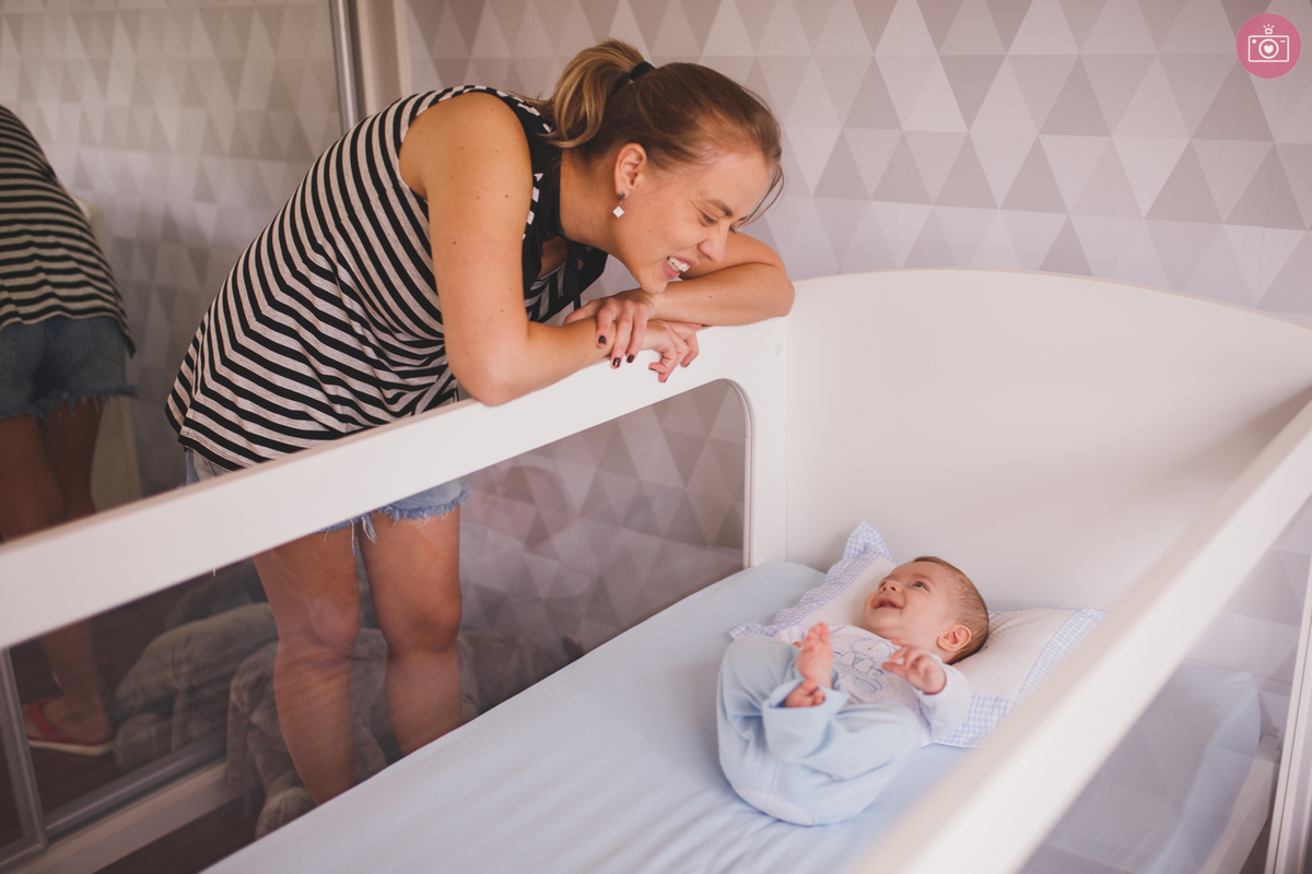 fotografa familia curitiba - lifestyle Leo 4 meses