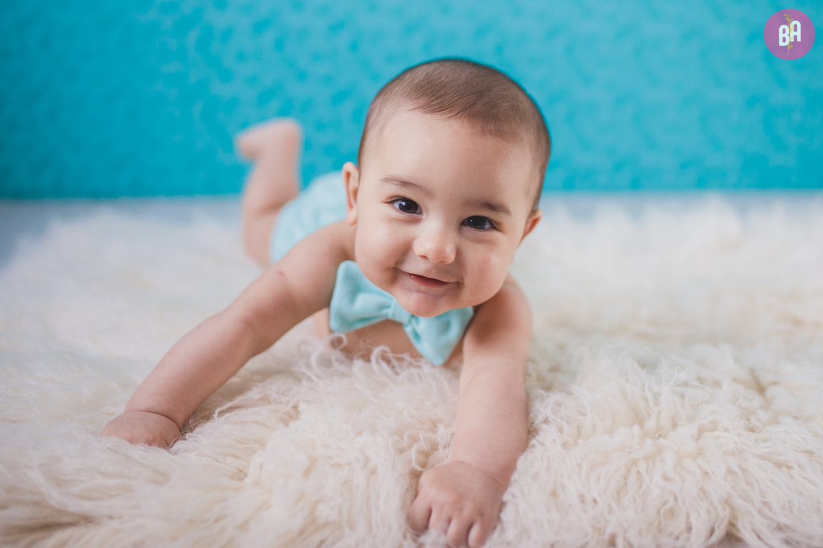 fotografa familia Curitiba - acompanhamento estúdio 5 meses 