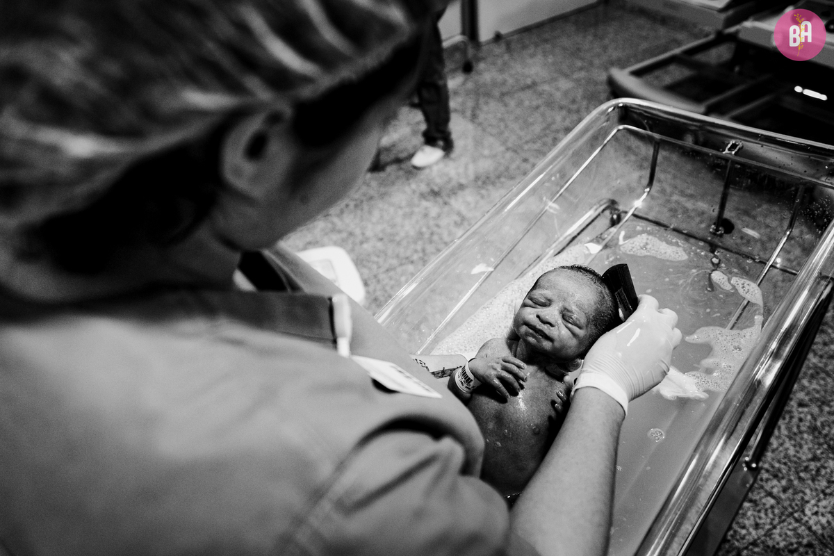 fotografa familia curitiba - nascimento hospital Santa Cruz - bebe leonardo