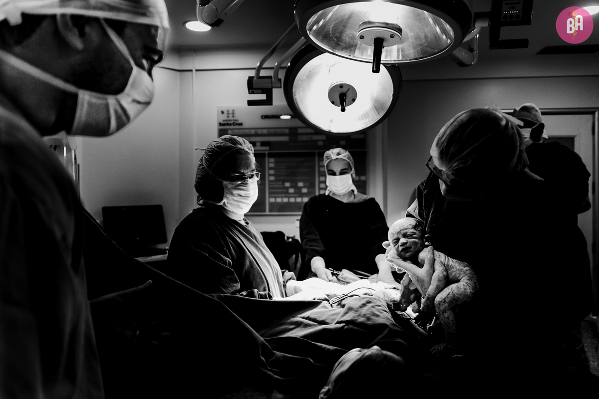 fotografa familia curitiba - nascimento hospital Santa Cruz - bebe leonardo
