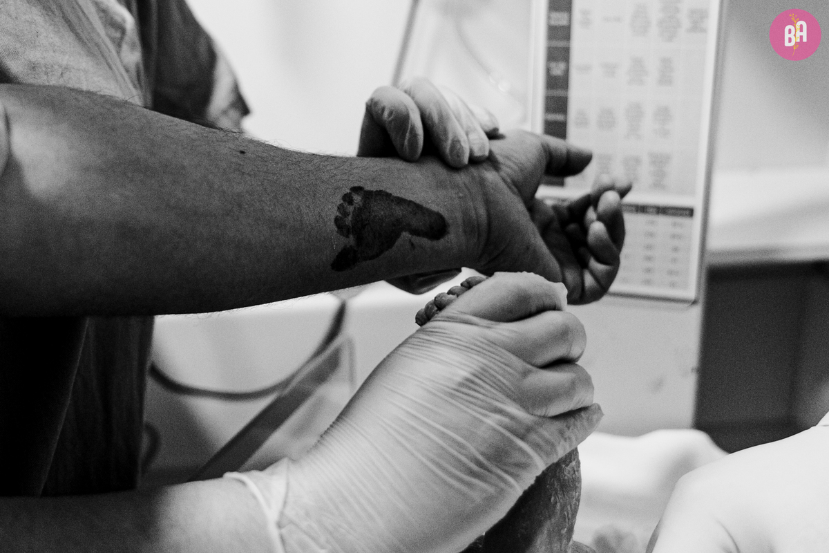 fotografa familia curitiba - nascimento hospital Santa Cruz - bebe leonardo