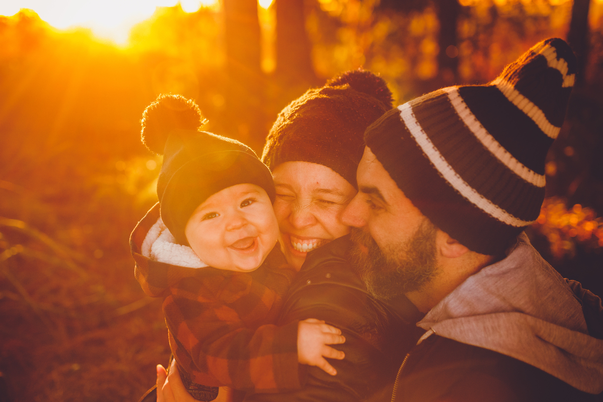 fotografa familia curitiba - acompanhamento bimestral - ensaio externo nascer do sol - bebe
