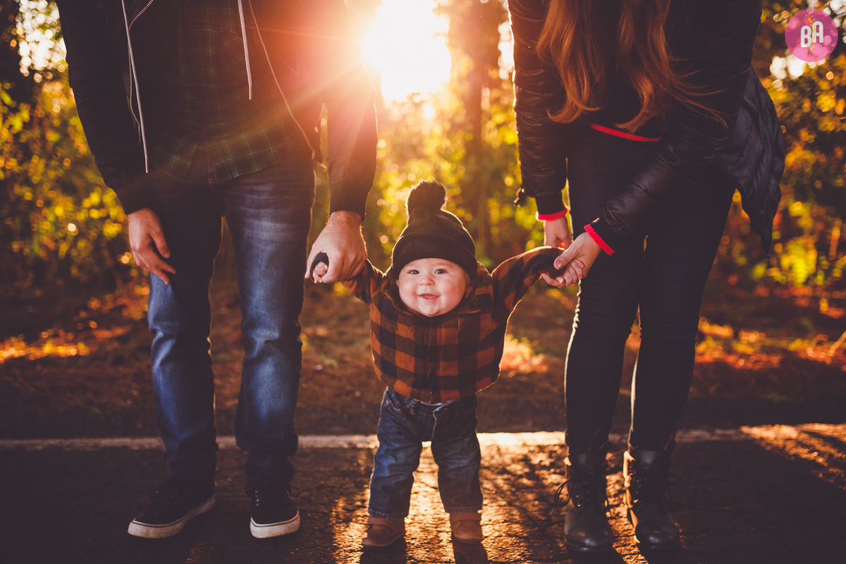 fotografa familia curitiba - acompanhamento bimestral - ensaio externo nascer do sol - bebe