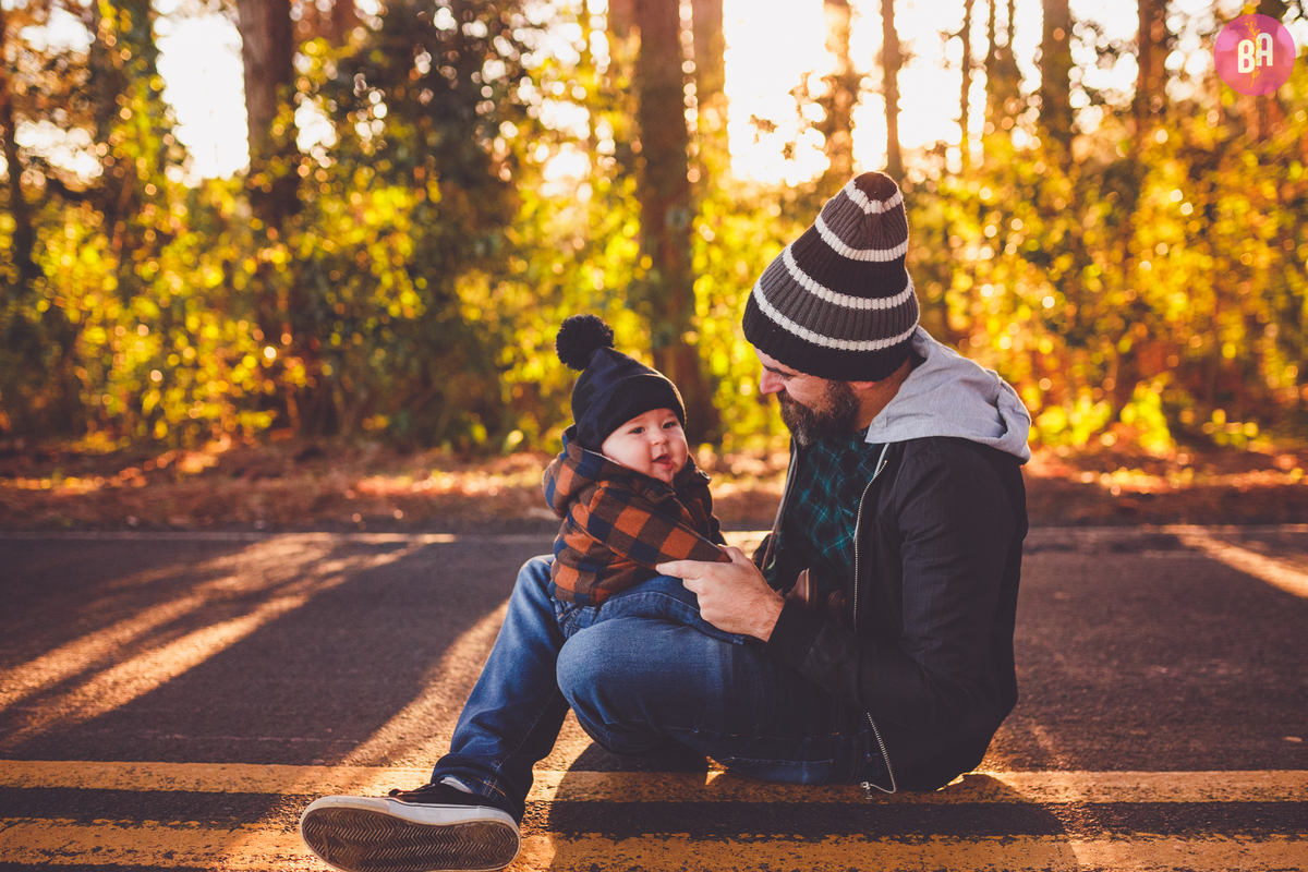 fotografa familia curitiba - acompanhamento bimestral - ensaio externo nascer do sol - bebe
