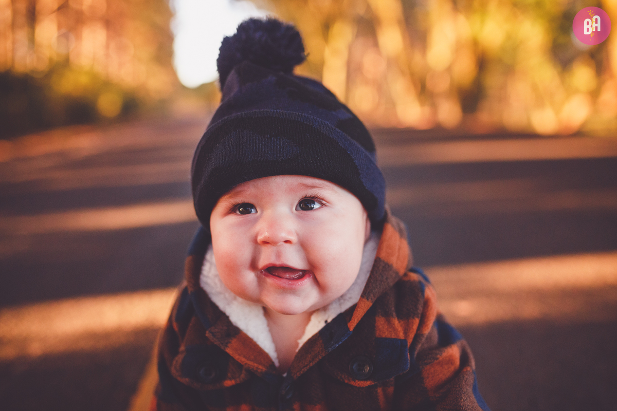 fotografa familia curitiba - acompanhamento bimestral - ensaio externo nascer do sol - bebe