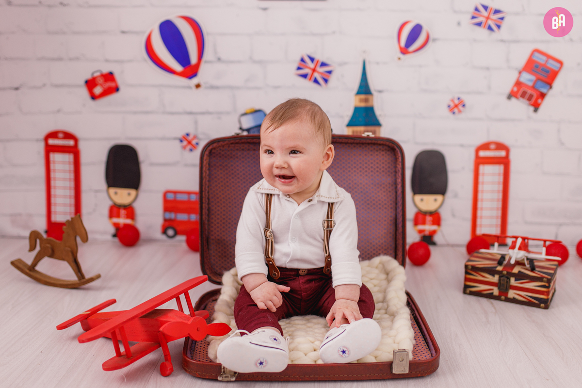 fotografa familia Curitiba - acompanhamento mensal estudio bebe - Artur 6 meses