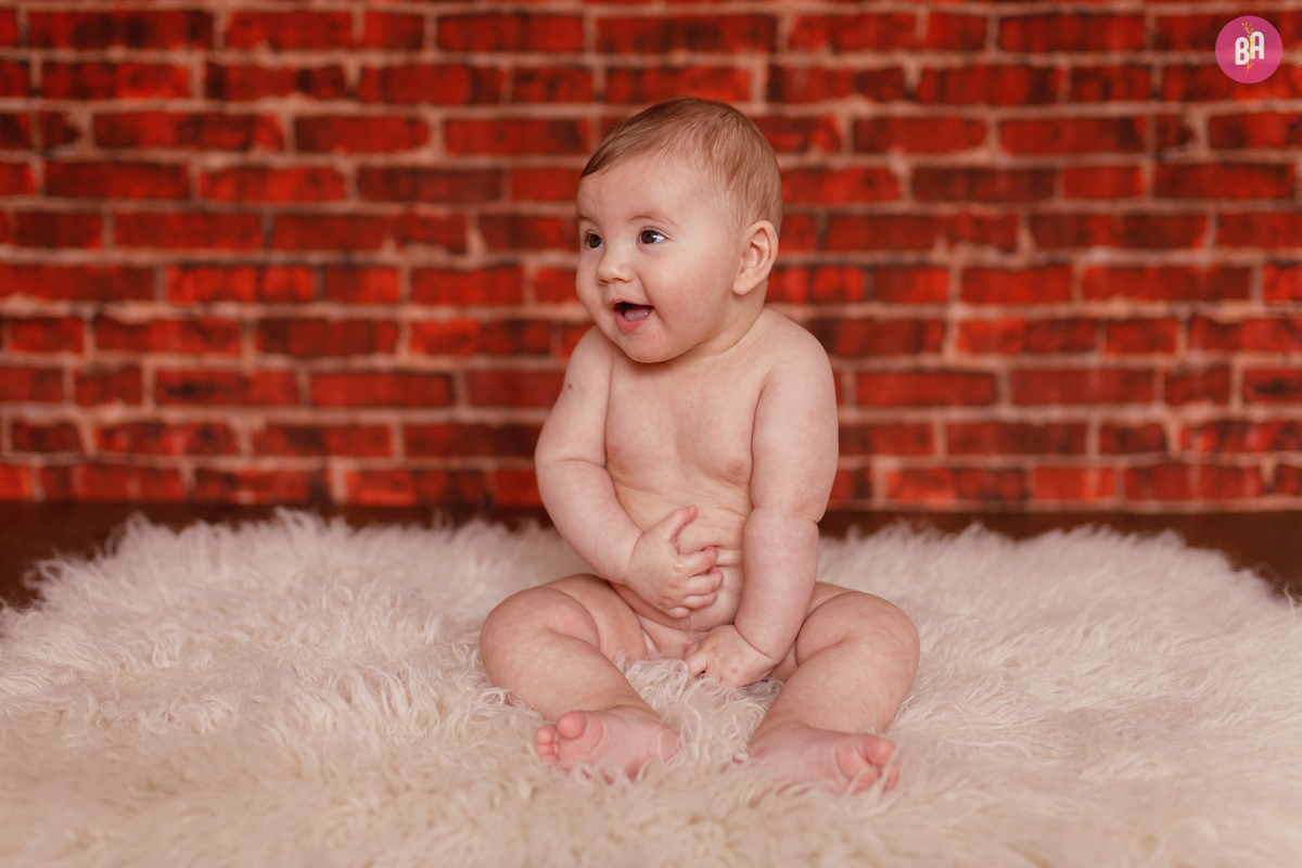 fotografa familia Curitiba - acompanhamento mensal estudio bebe - Artur 6 meses