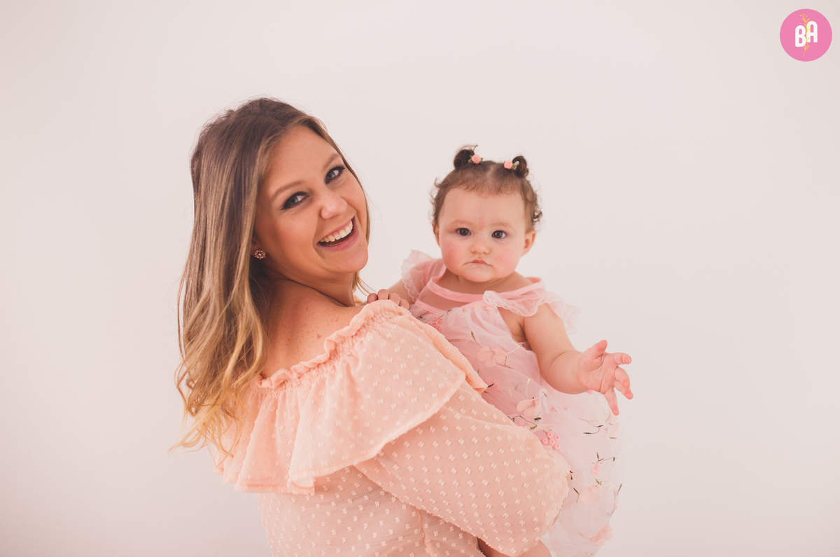 fotografa familia Curitiba - smash the cake Giovana estudio