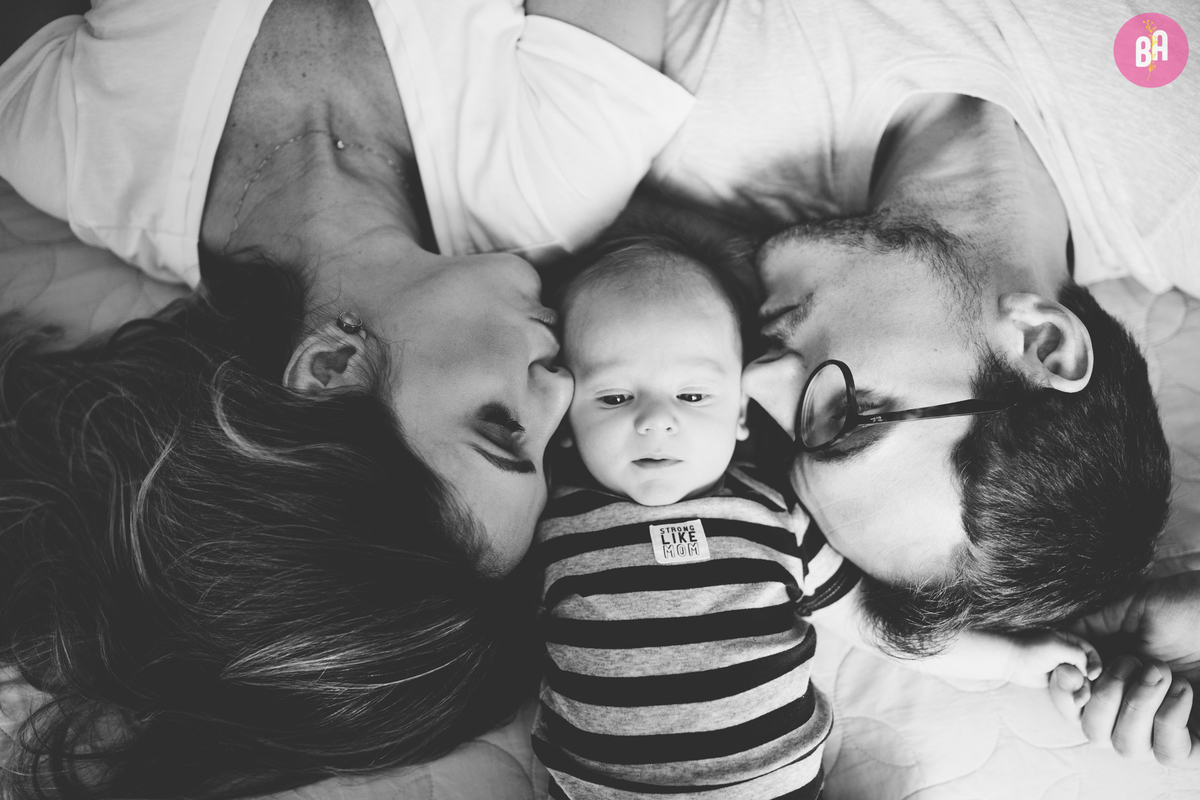 fotografa familia curitiba - ensaio em casa lifestyle - bebe 3 meses 