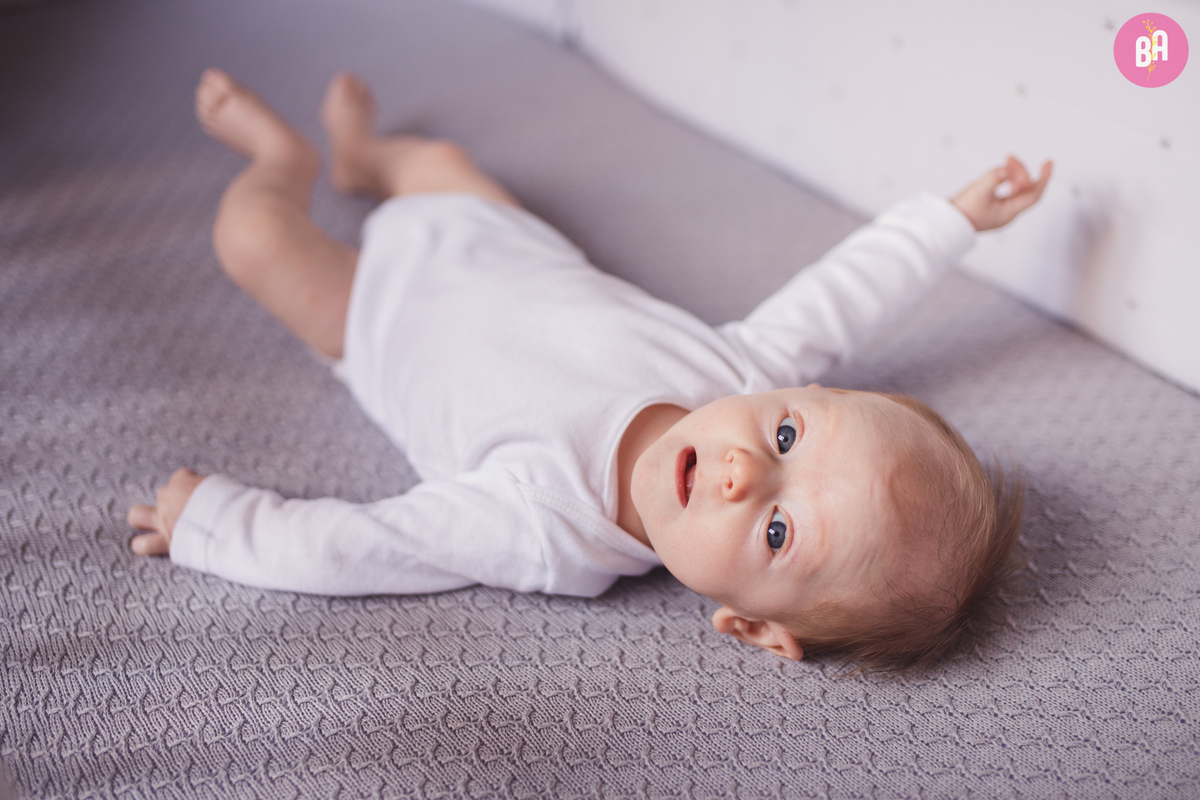 fotografa familia curitiba - ensaio em casa lifestyle - bebe 3 meses 