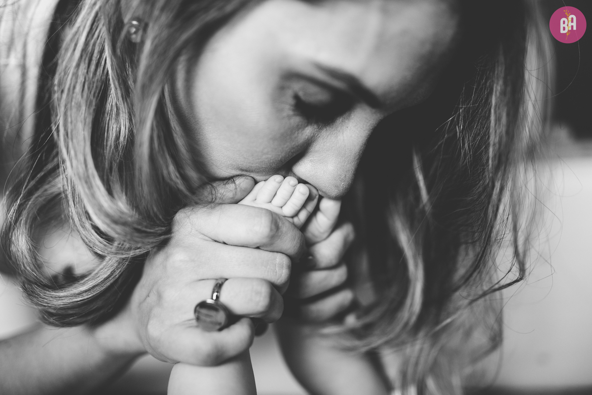 fotografa familia curitiba - ensaio em casa lifestyle - bebe 3 meses 