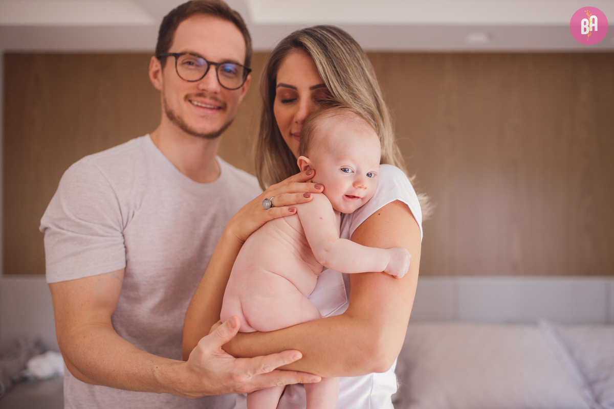 fotografa familia curitiba - ensaio em casa lifestyle - bebe 3 meses 