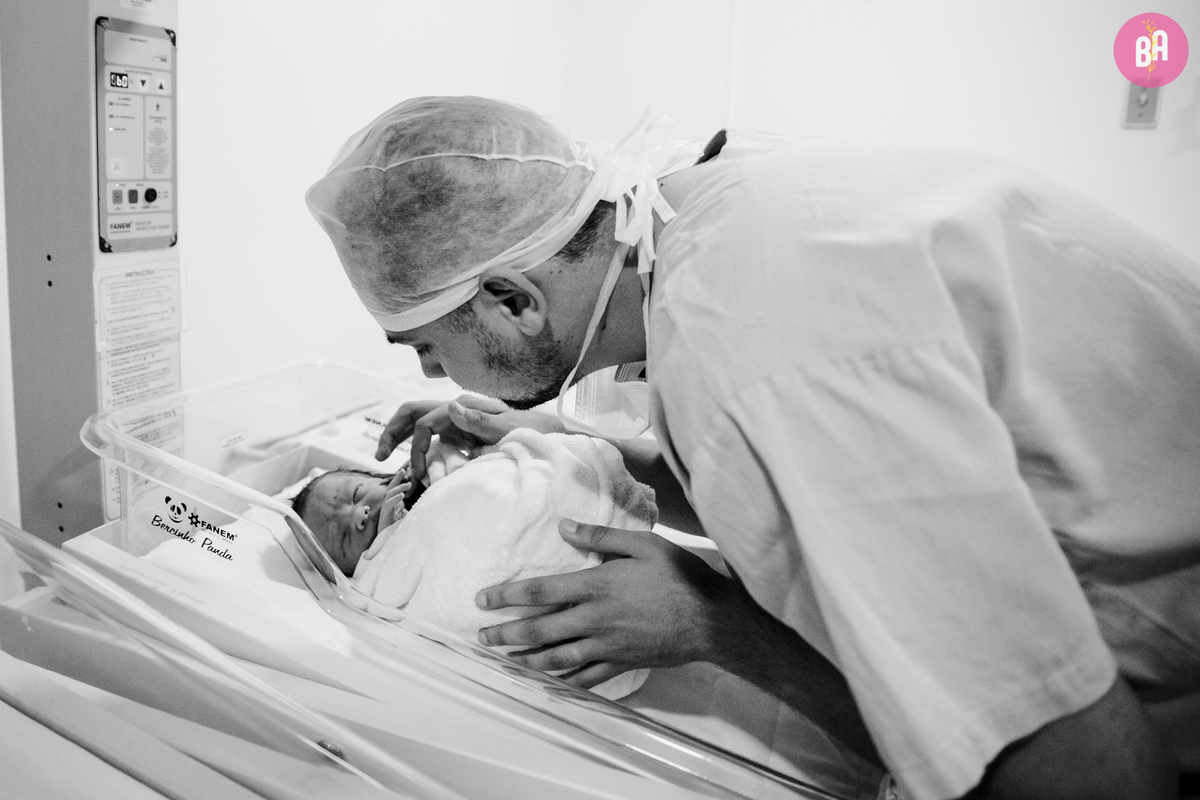 fotografa familia curitiba - nascimento hospital Santa Cruz - henrique