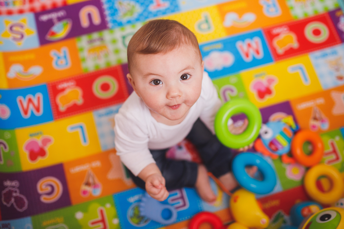 fotografa familia em curitiba - ensaio lifestyle Artur 7 meses