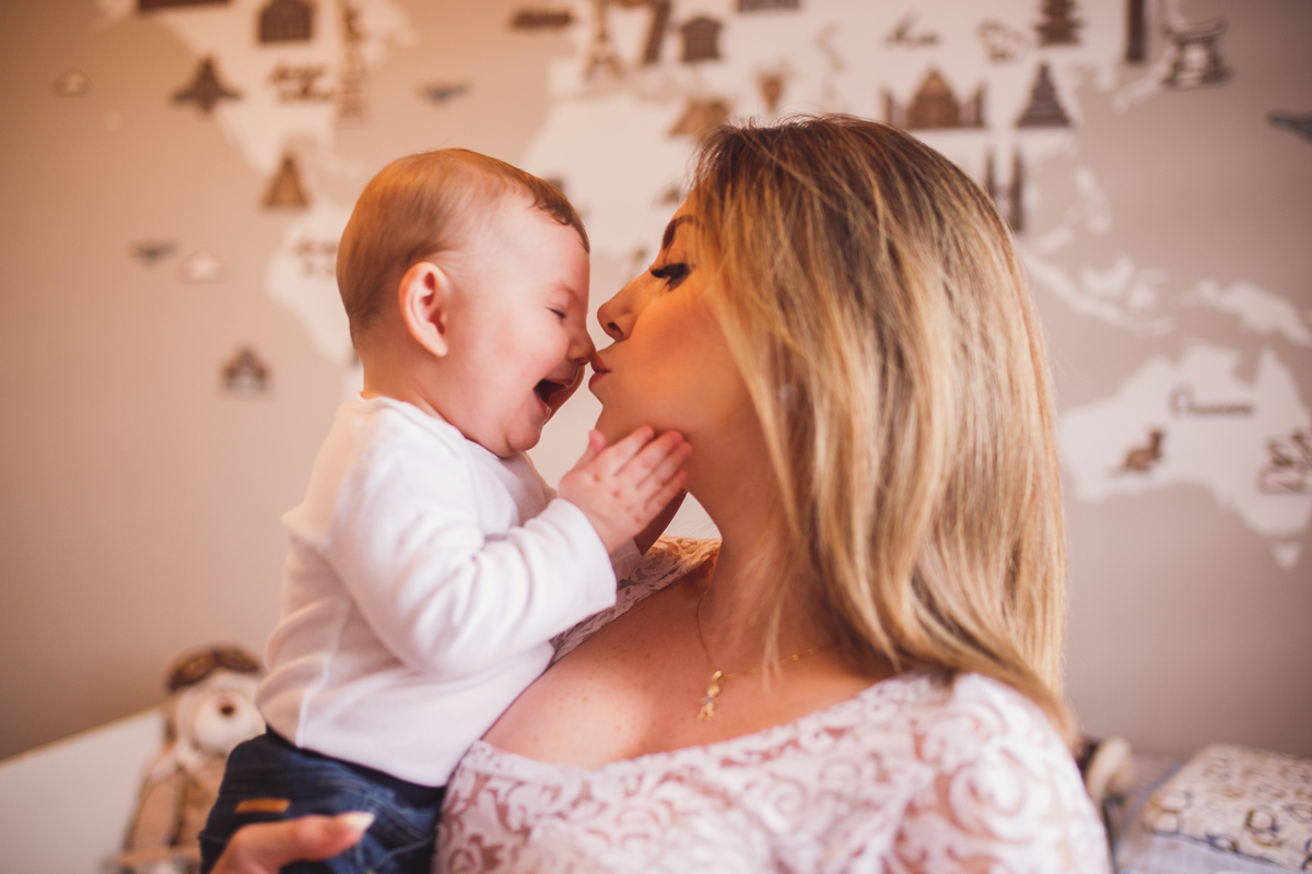 fotografa familia em curitiba - ensaio lifestyle Artur 7 meses