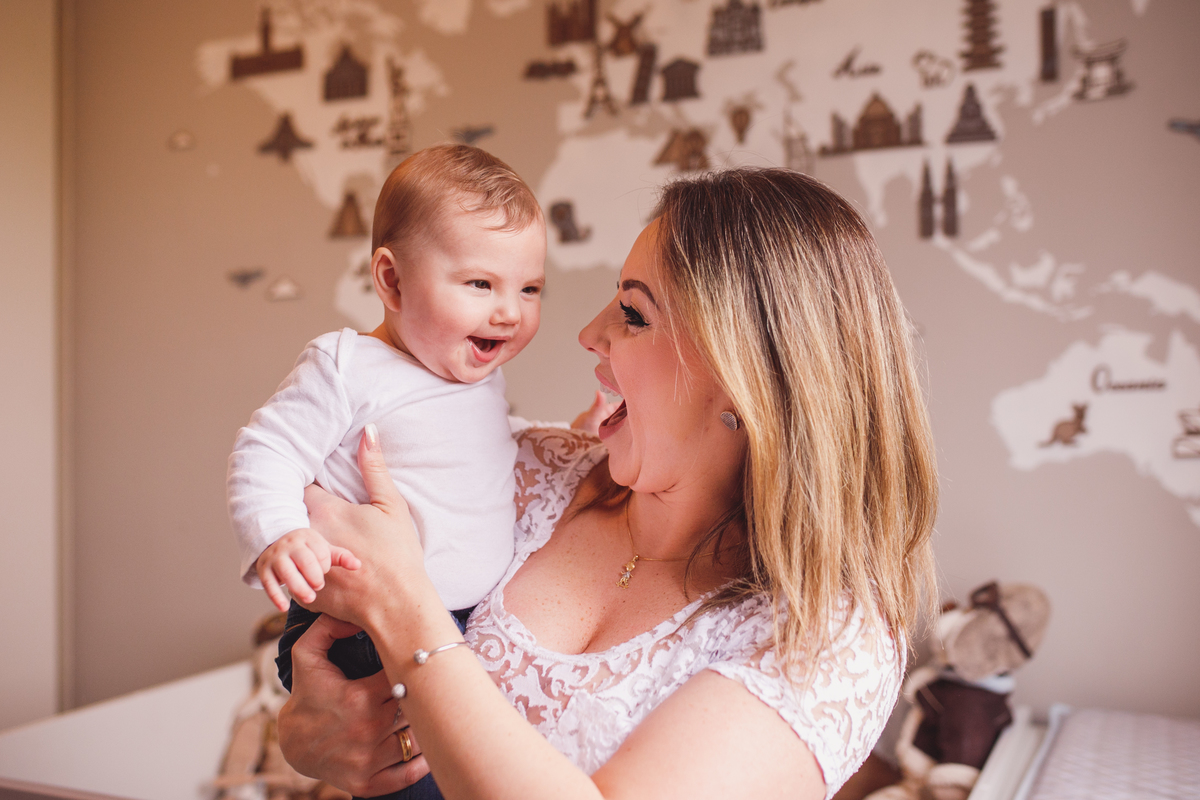 fotografa familia em curitiba - ensaio lifestyle Artur 7 meses