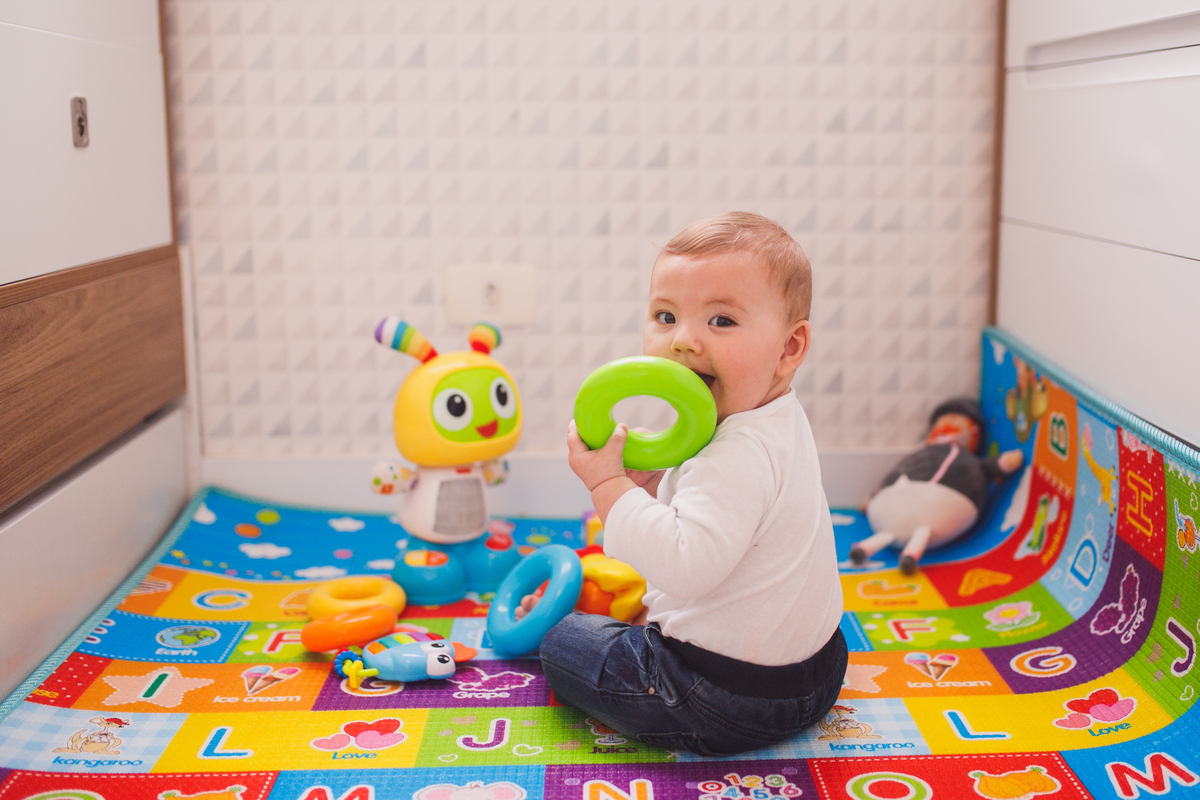 fotografa familia em curitiba - ensaio lifestyle Artur 7 meses