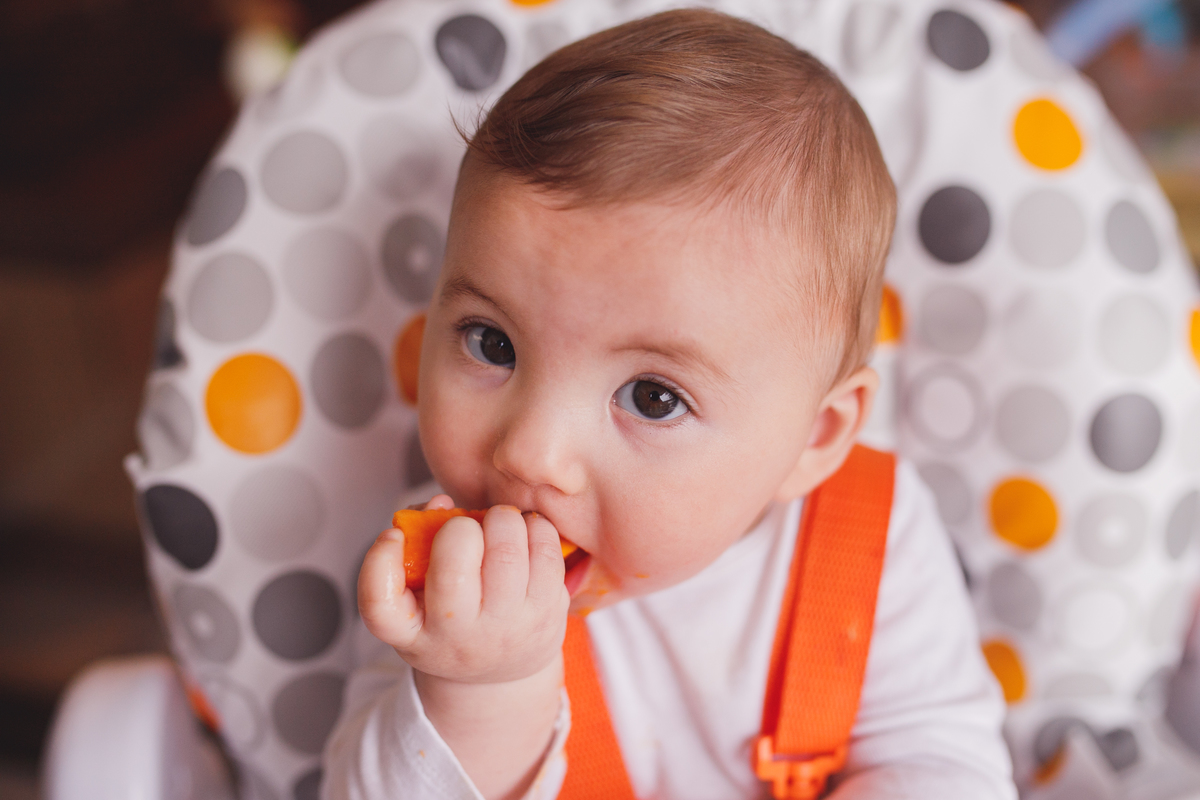 fotografa familia em curitiba - ensaio lifestyle Artur 7 meses