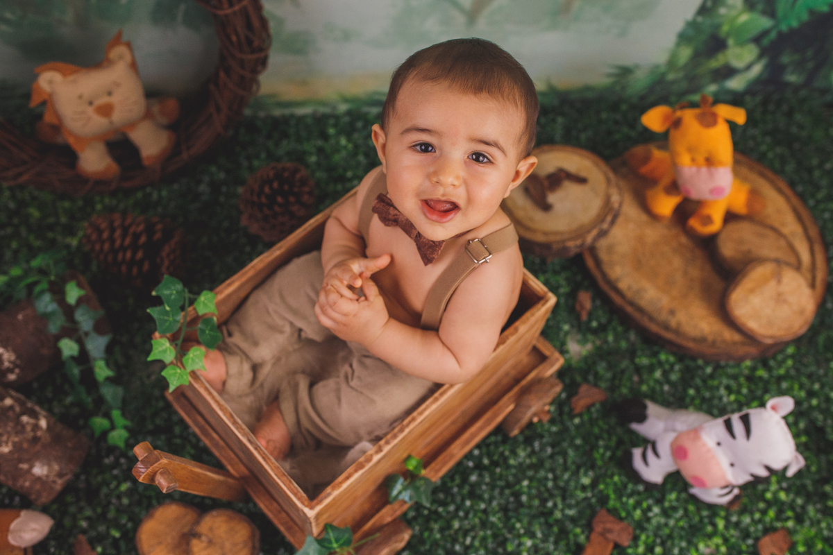 fotografa de familia em curitiba - acompanhamento trimestral Eduardo 6 meses estudio