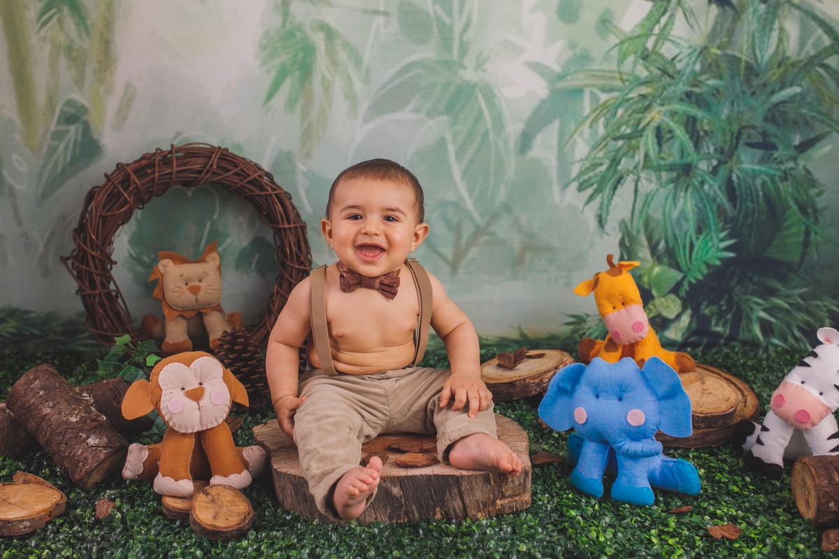 fotografa de familia em curitiba - acompanhamento trimestral Eduardo 6 meses estudio