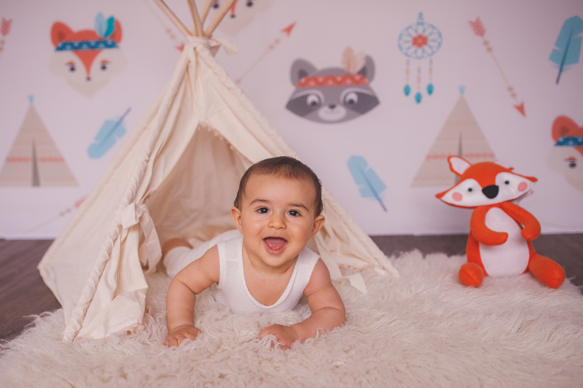 fotografa de familia em curitiba - acompanhamento trimestral Eduardo 6 meses estudio